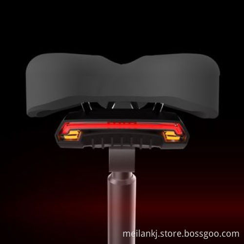 Remote control laser rear light, yellow light flashes indication of the rear bike turn right/left